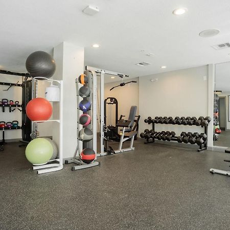 Upstay - Condo With Pool Gym Games And Bbq Όστιν Εξωτερικό φωτογραφία